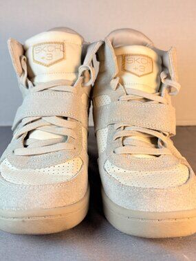 Skechers Women's SKCH+3 Dunk It High-Top Fashion Sneaker. Gray. Size 7.5